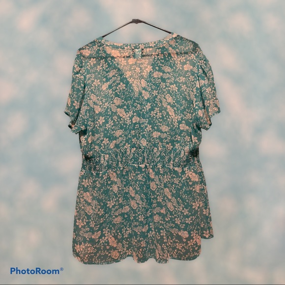 Delicate Teal Floral Blouse - Picture 4 of 5
